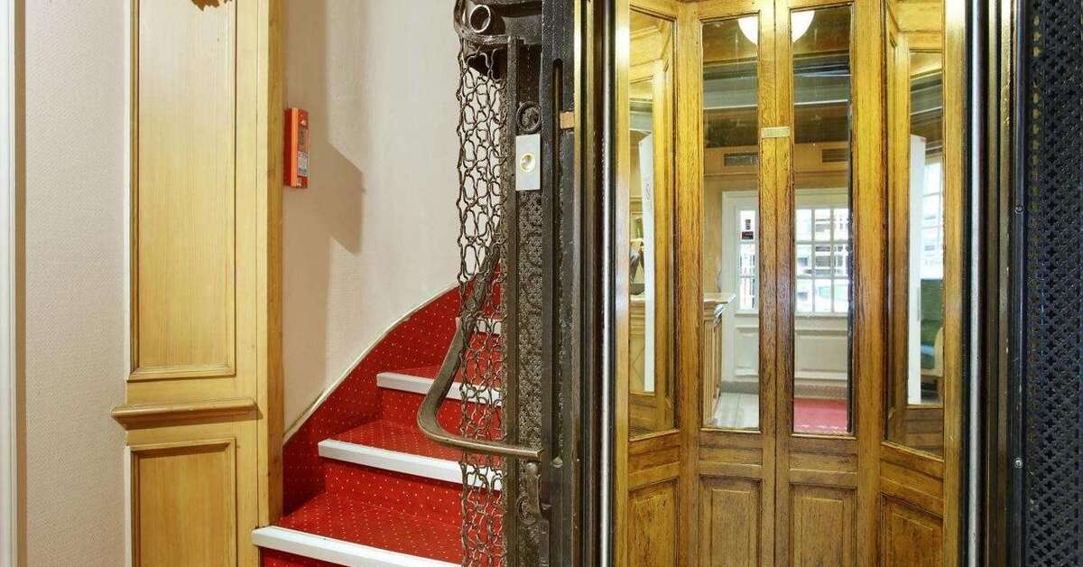 Een foto van het interieur van Hotel Murat
