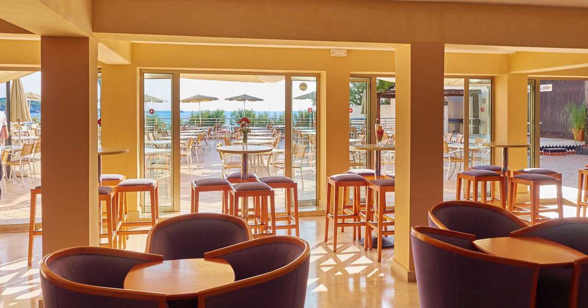 Een foto van het interieur van Hotel Na Forana