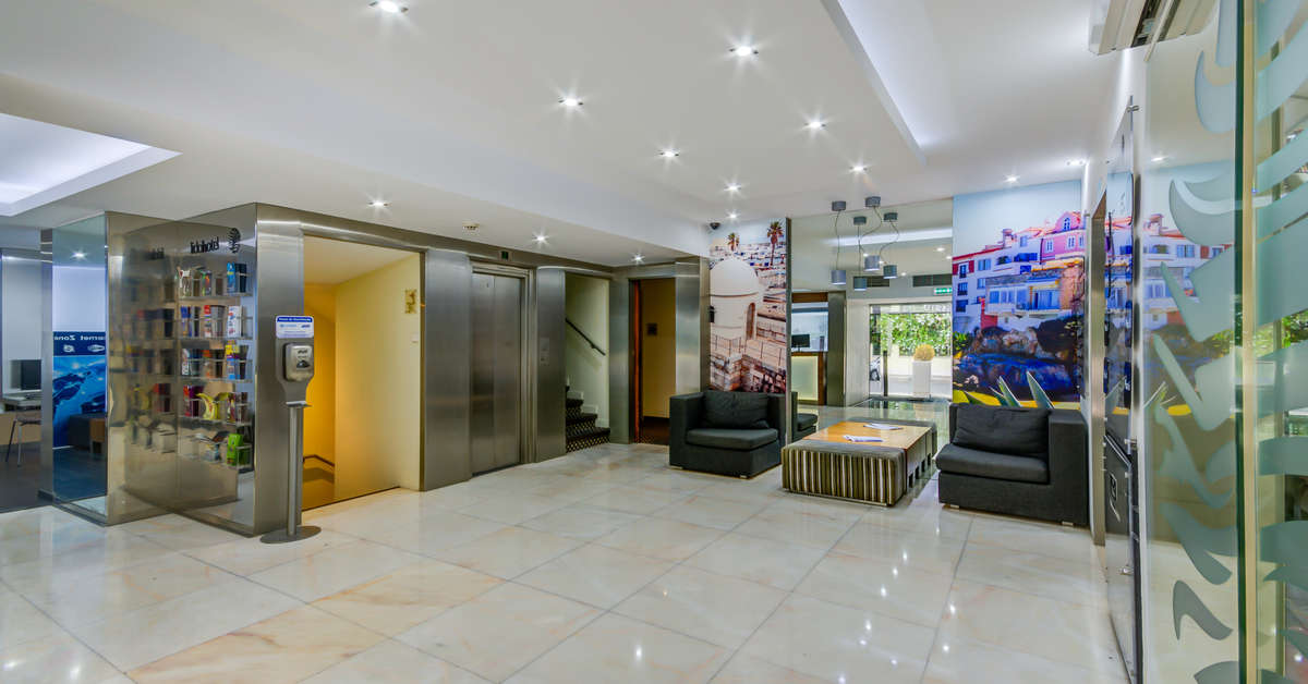 Een foto van het interieur van Hotel Lido