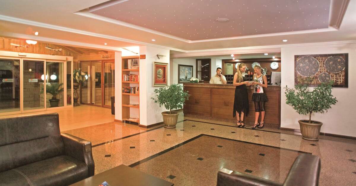 Een foto van het interieur van Hotel Havana