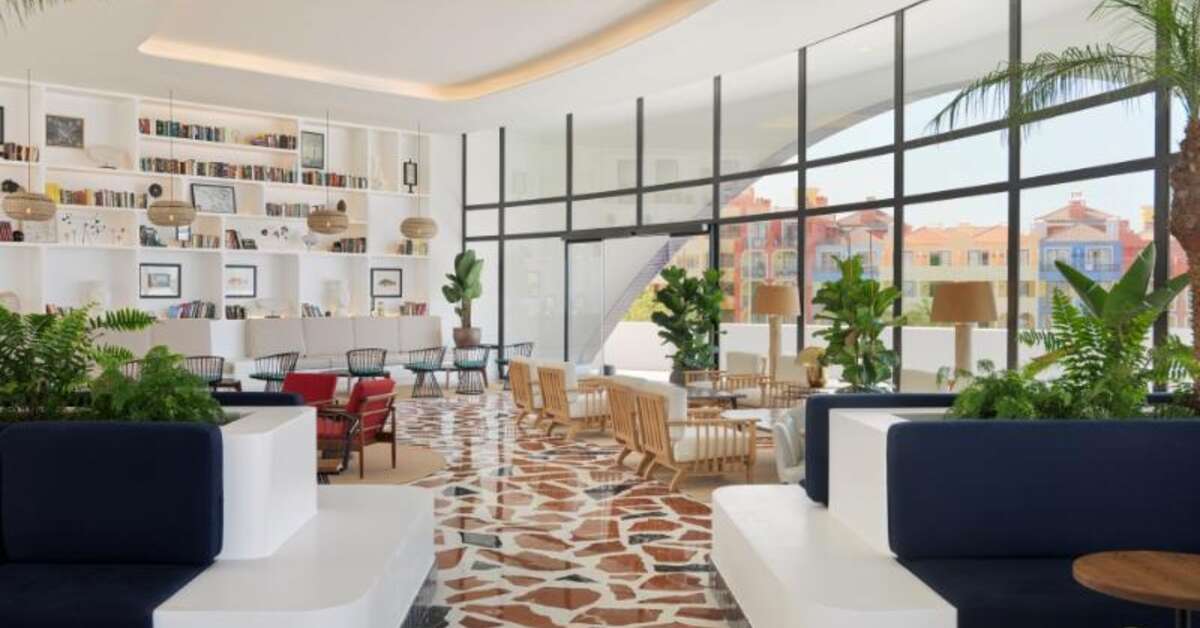 Een foto van het interieur van H10 Atlantic Sunset