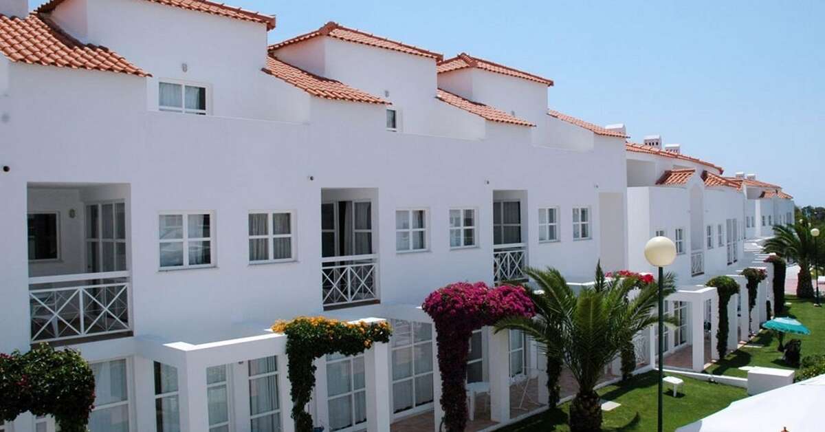 Ein Foto von der Außenansicht des Apartments Ouratlantico