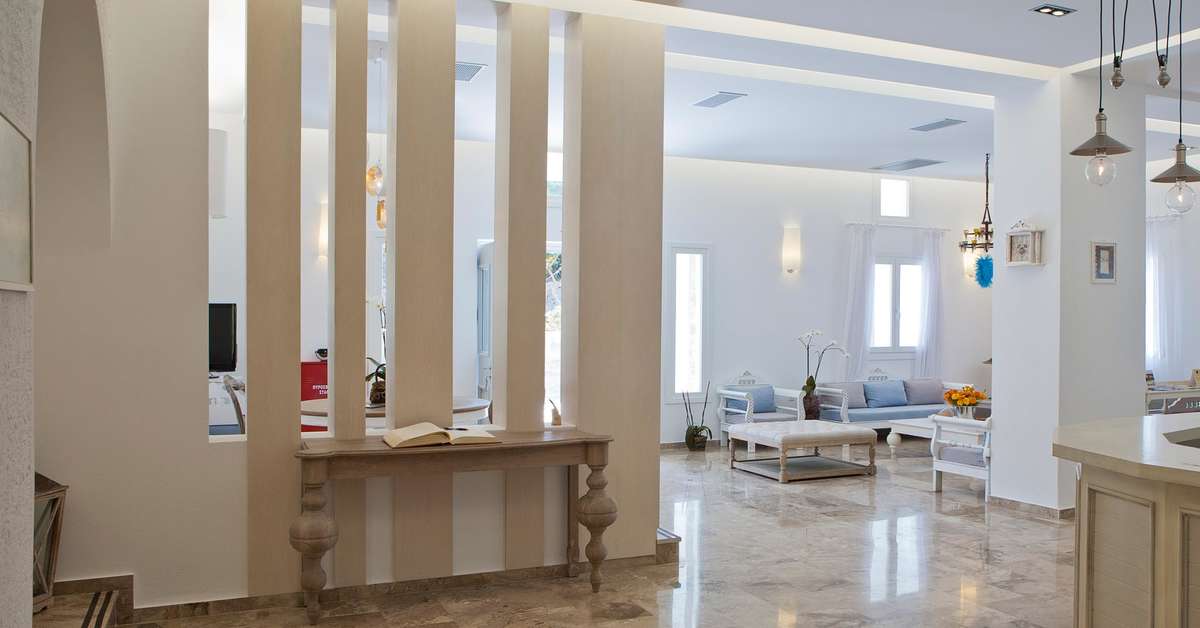 Een foto van het interieur van Hotel Kamari Beach