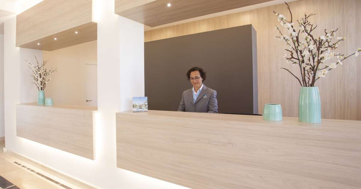 Een foto van het interieur van Grupotel Club Menorca