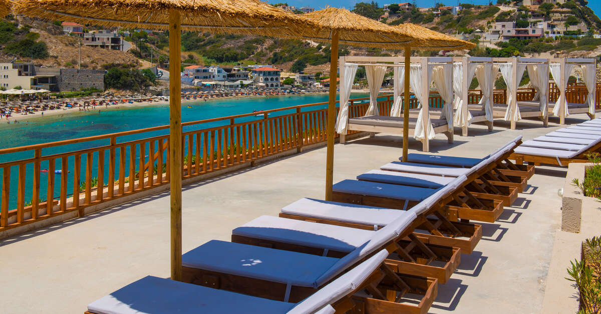 Een foto van het terras bij Lygaria Beach Hotel