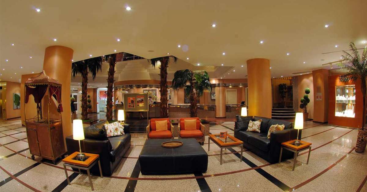 Een foto van het interieur van Hotel Elegance