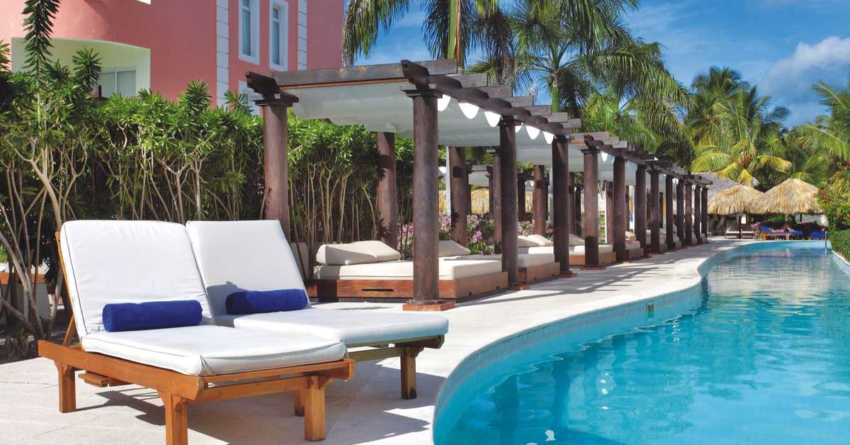 Een foto van het zwembad bij TRS Turquesa Hotel