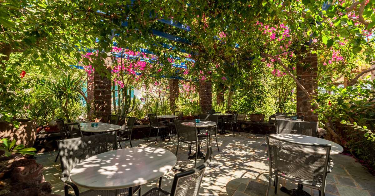 Een foto van het terras bij Hotel Andreas