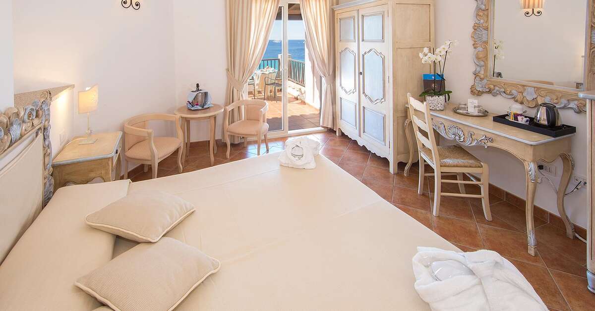 Een foto van Colonna Grand Hotel Capo Testa