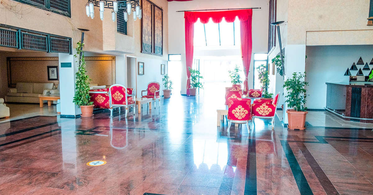 Een foto van het interieur van Ladonia Hotels Del Mare