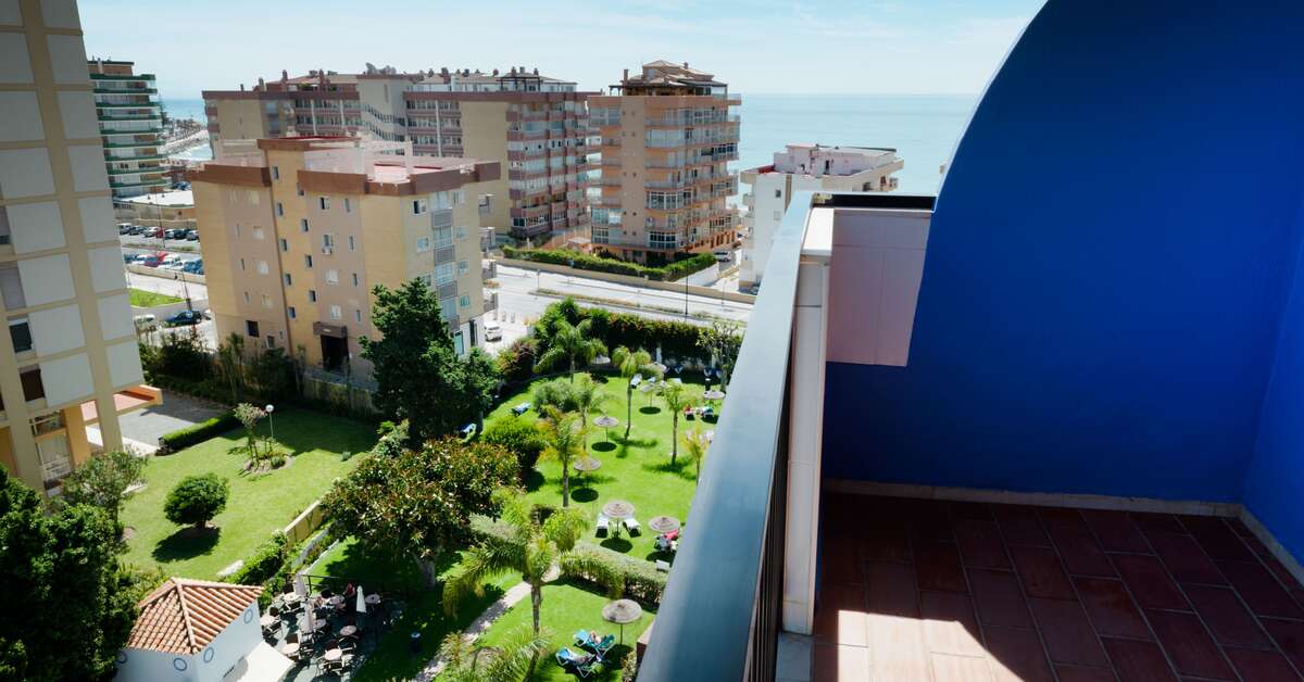 Een foto van de buitenkant van Hotel Monarque Fuengirola Park