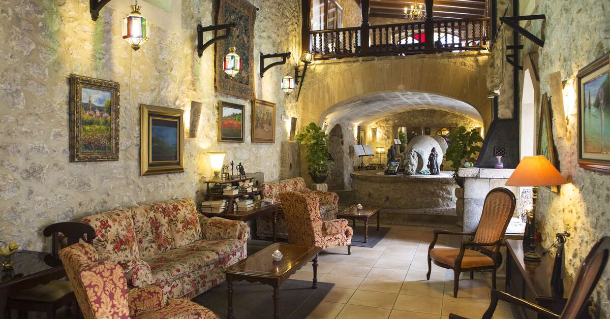 Ein Foto vom Innenbereich im Eco Hotel Rural & Spa Monnaber Nou