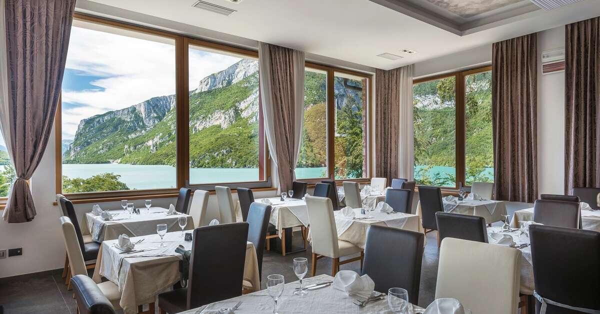 Ein Foto Grand Hotel Molveno
