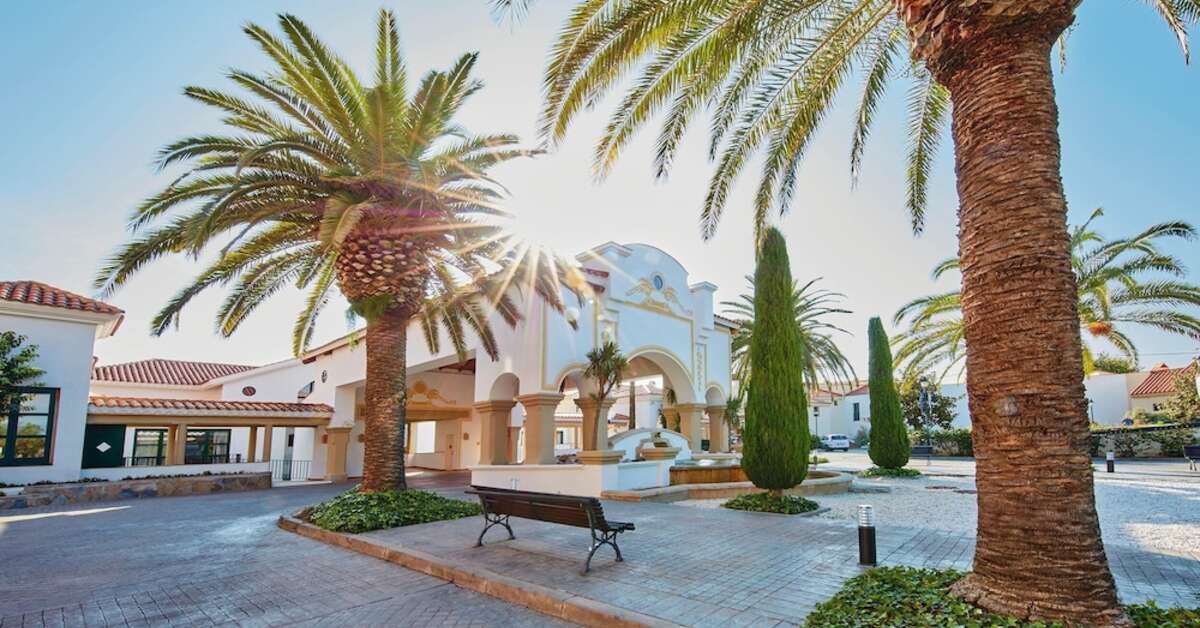 Een foto van de buitenkant van Hotel PortAventura