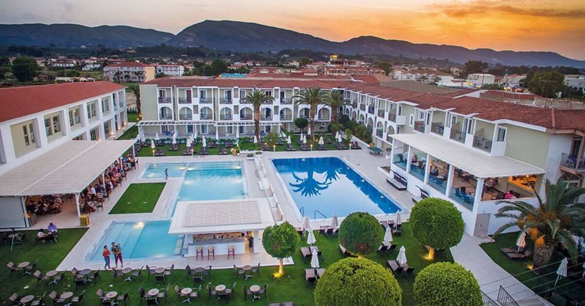 Een foto van het zwembad bij Zante Park Resort & Spa