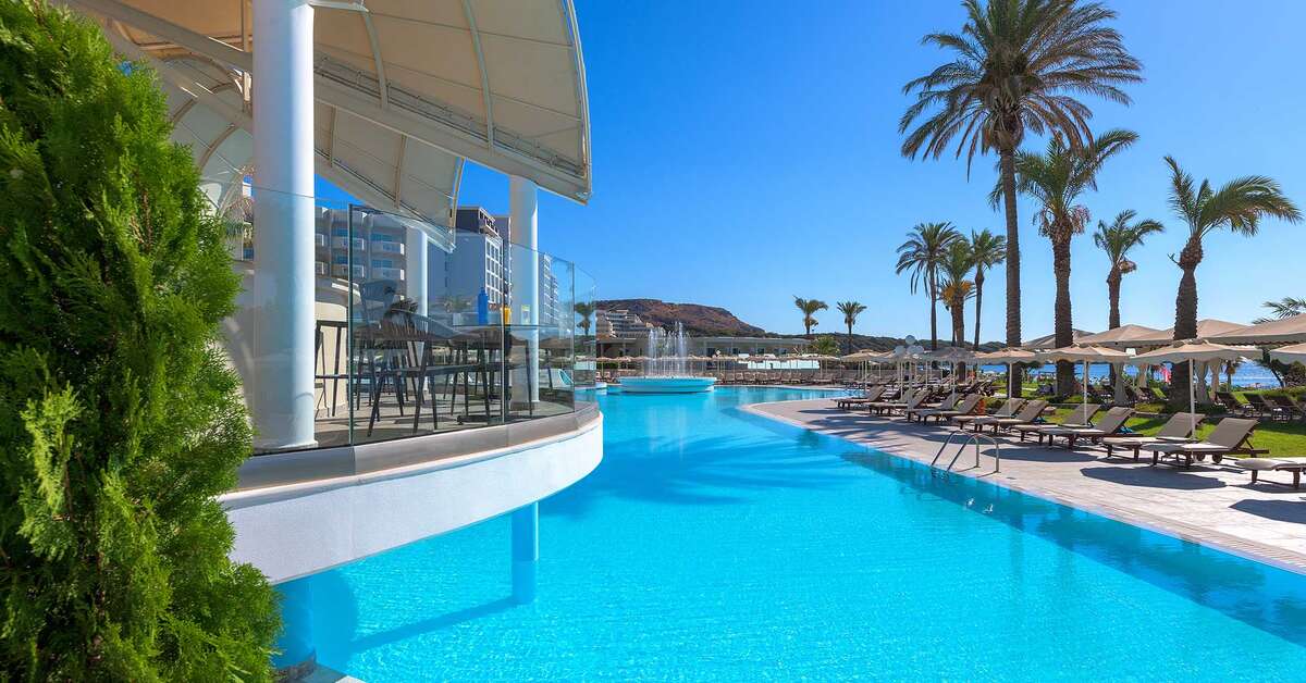Een foto van het zwembad bij Rodos Palladium Hotel