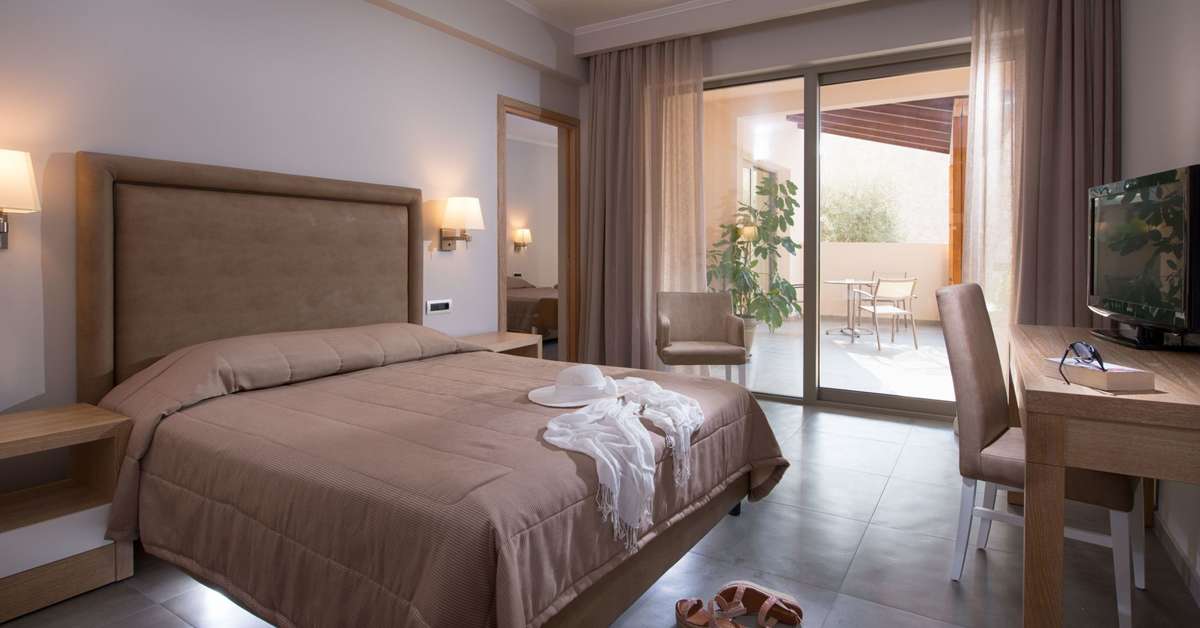 Cactus Beach Hotel & Bungalows - Stals (Stalda) | HolidayDiscounter