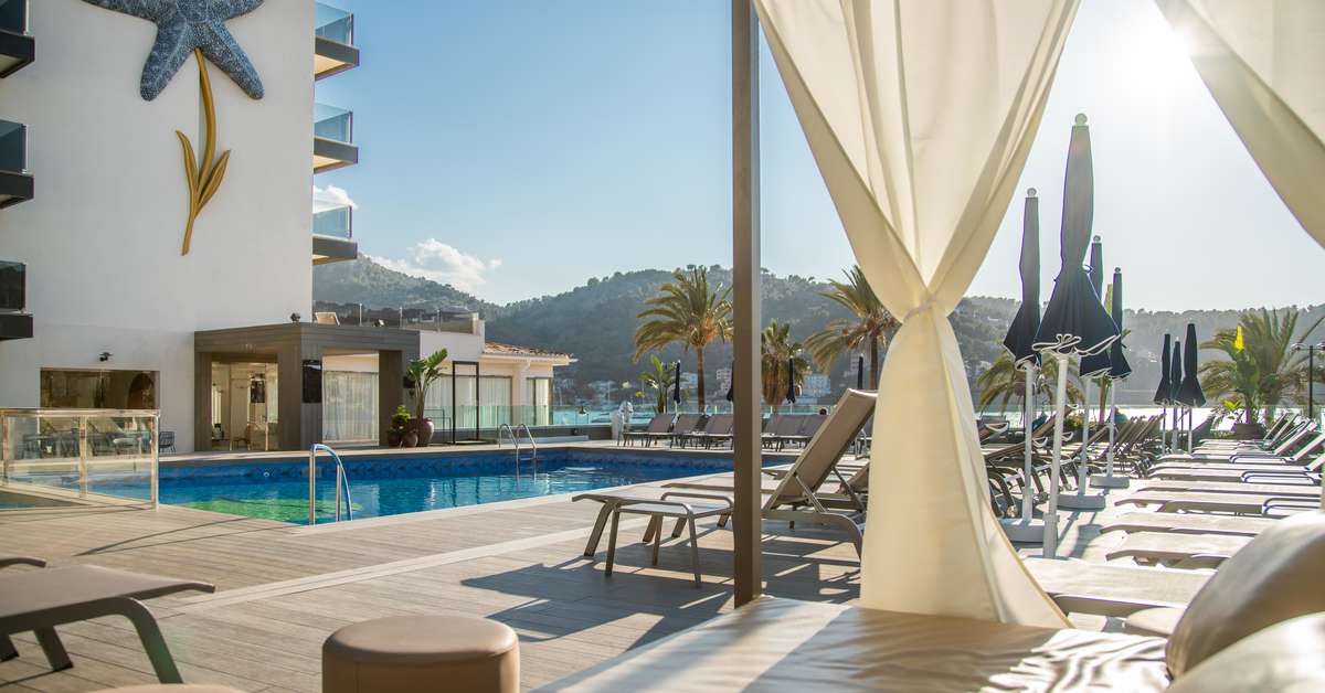 Een foto van het zwembad bij Hotel Eden Soller