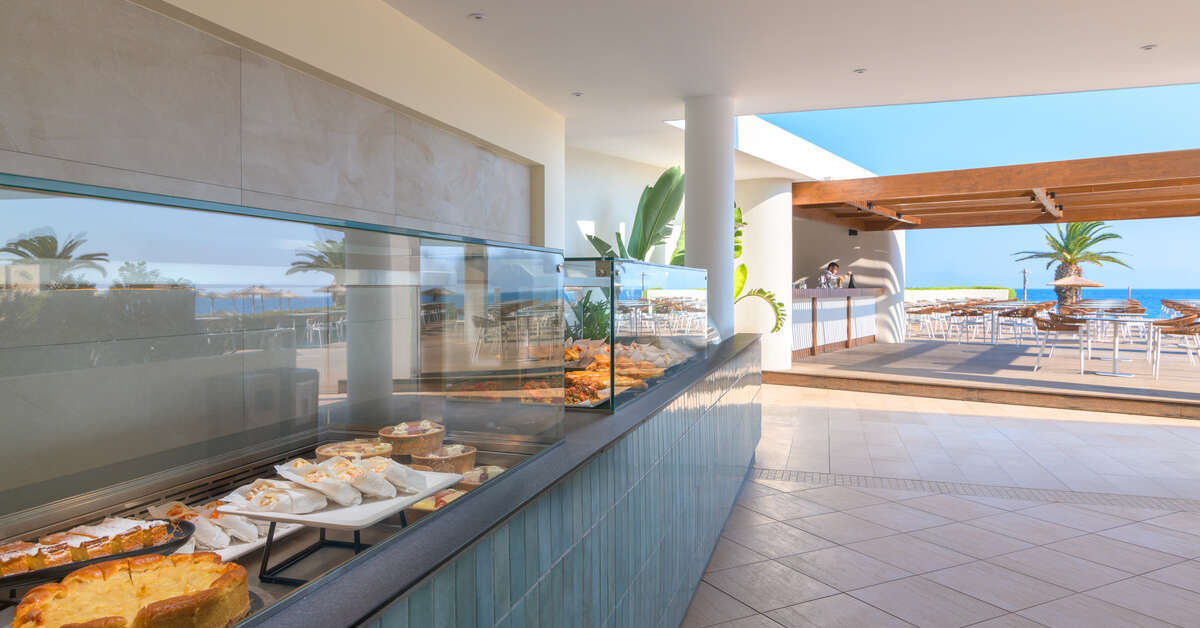 Ein Foto The Ixian Grand & All Suites