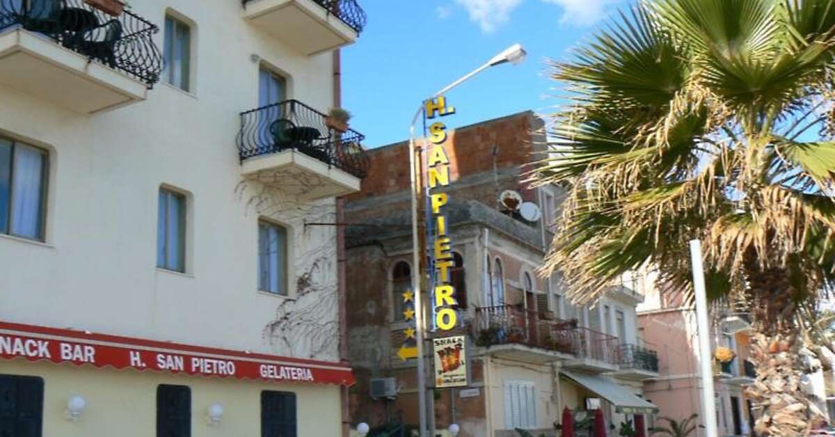 Ein Foto von der Außenansicht des Hotel San Pietro