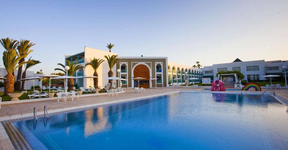 Een foto van het zwembad bij El Mouradi Cap Mahdia