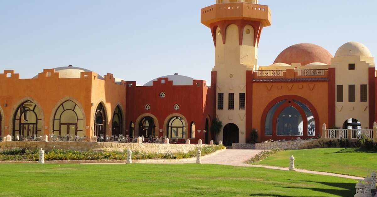 Een foto van de buitenkant van Onatti Beach Resort