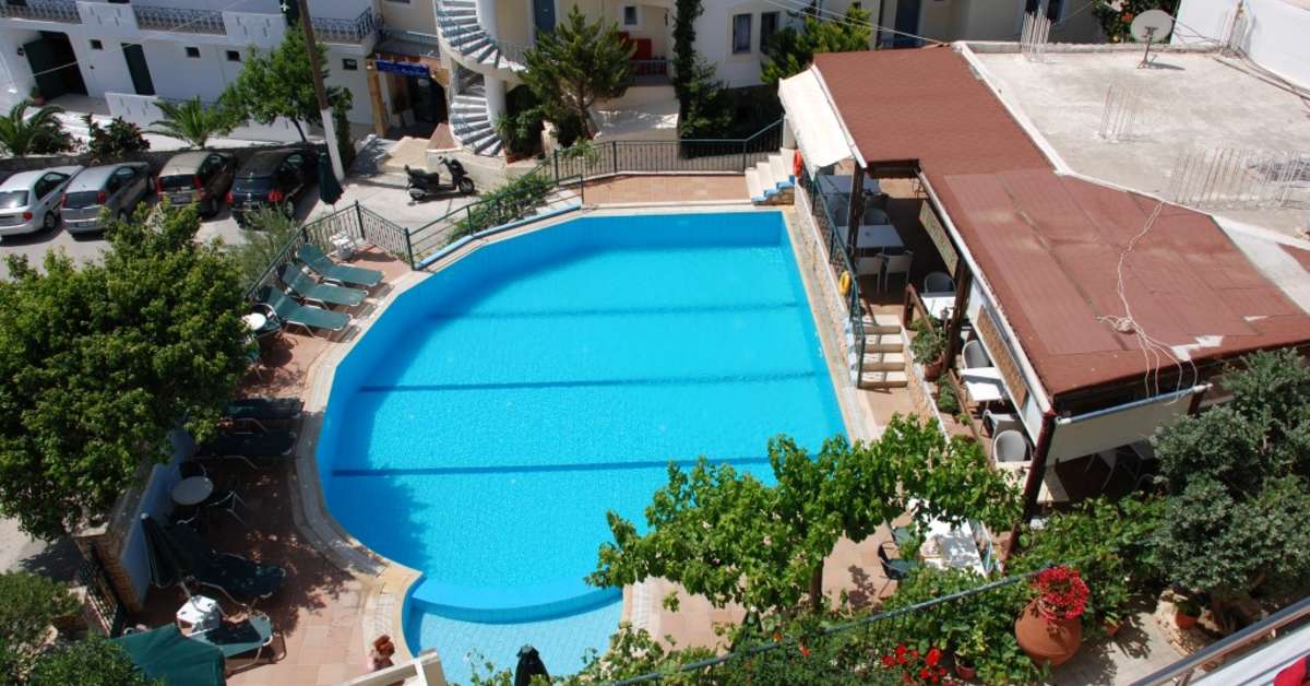 Een foto van het zwembad bij Appartementen Ariadne