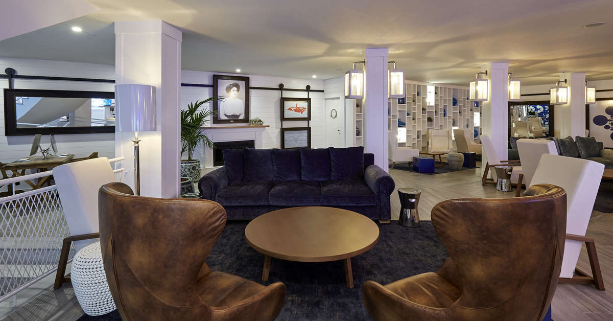 Een foto van het interieur van Hotel Delamar