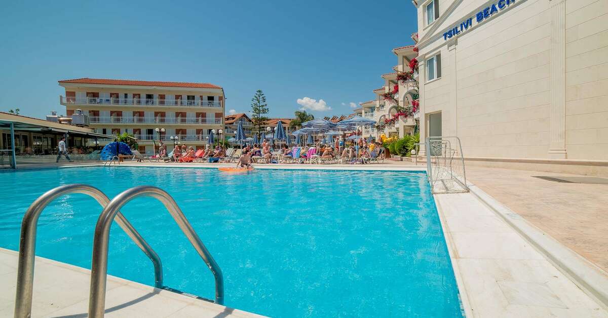 Een foto van het zwembad bij Tsilivi Beach Hotel & Suites