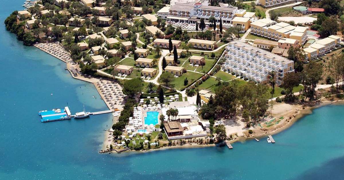 Een foto van het zwembad bij Dreams Corfu Resort & Spa