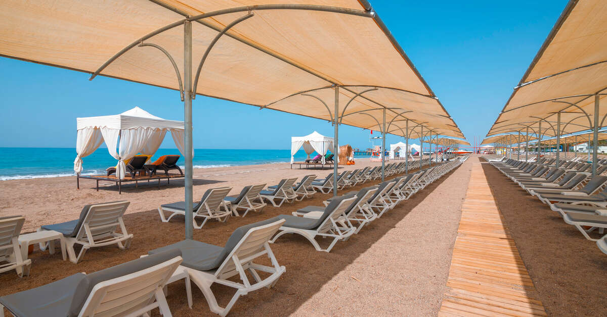 Een foto van het strand bij Hotel Eftalia Marin