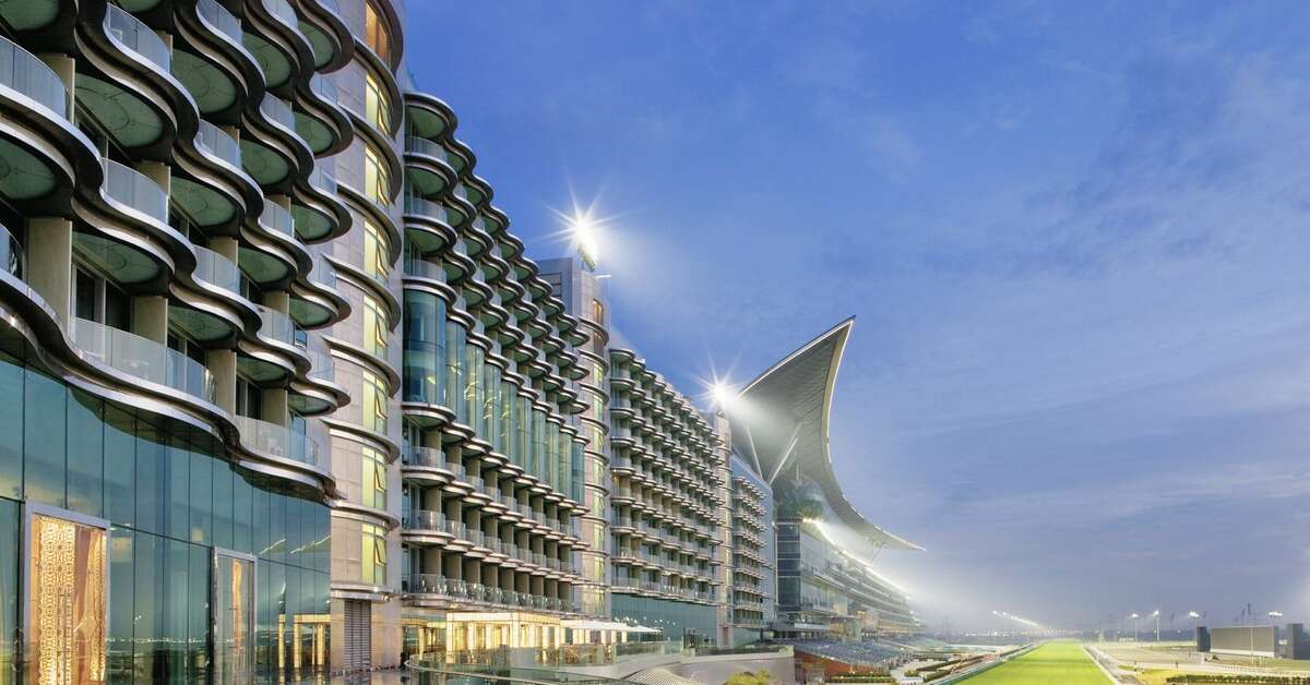 Ein Foto The Meydan Hotel