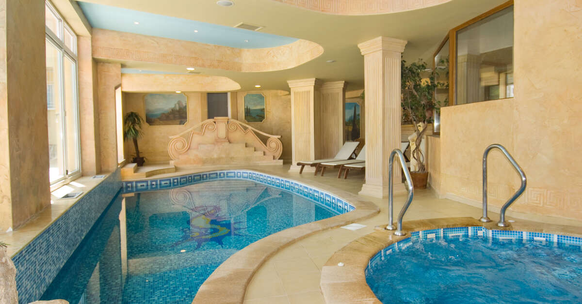 Ein Foto vom Pool im Villa List Hotel