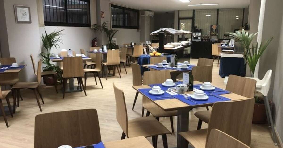 Een foto van El Faro Marbella