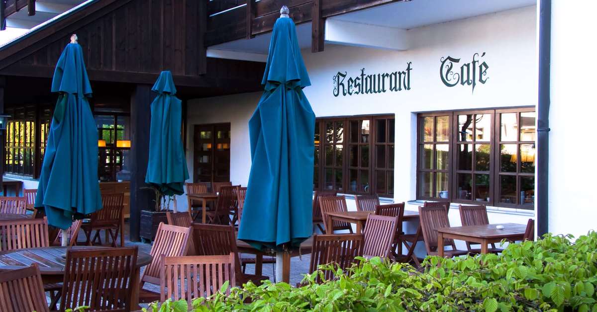 Een foto van het terras bij Hotel Schillingshof
