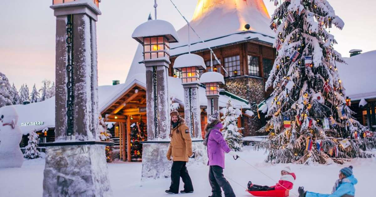 Een foto van Santa Claus Holiday Village