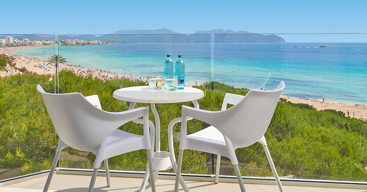 Ein Foto Hipotels Bahia Cala Millor