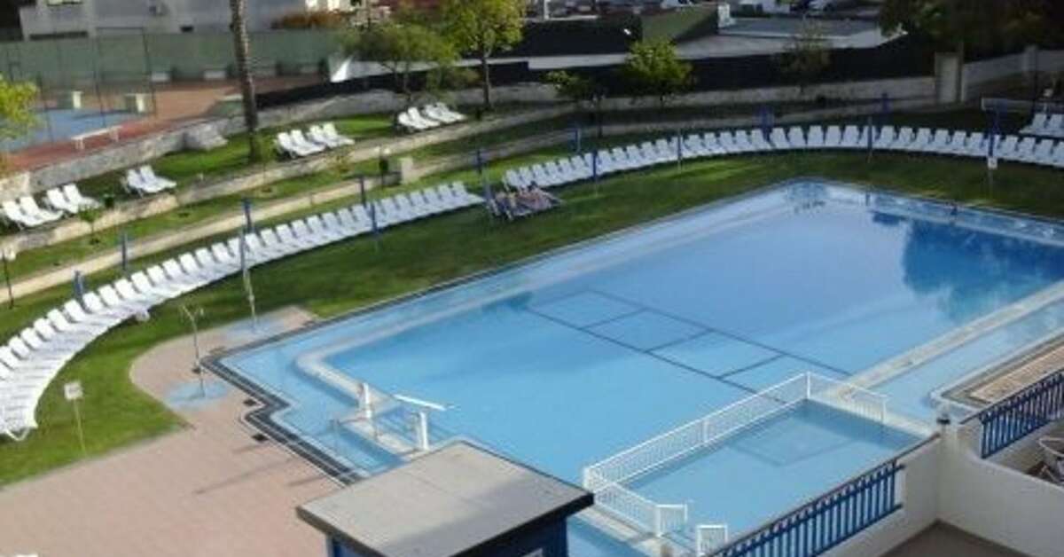 Een foto van het zwembad bij Tropical Sol Appartementen