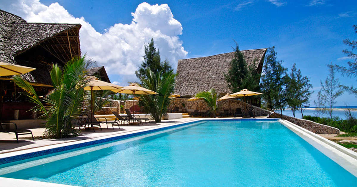 Een foto van het zwembad bij Sunshine Marine Lodge