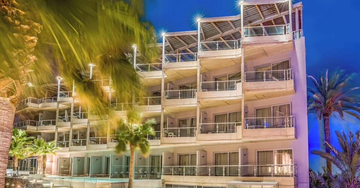 Ein Foto Glaros Beach Hotel