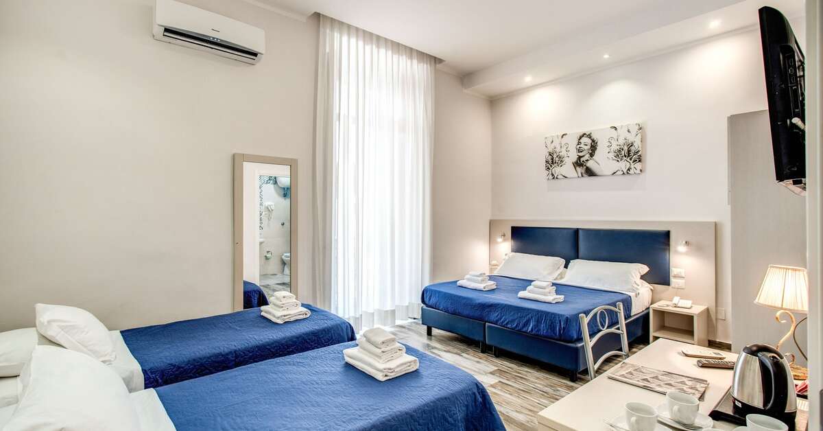 Een foto van Napoli's Gold Hotel