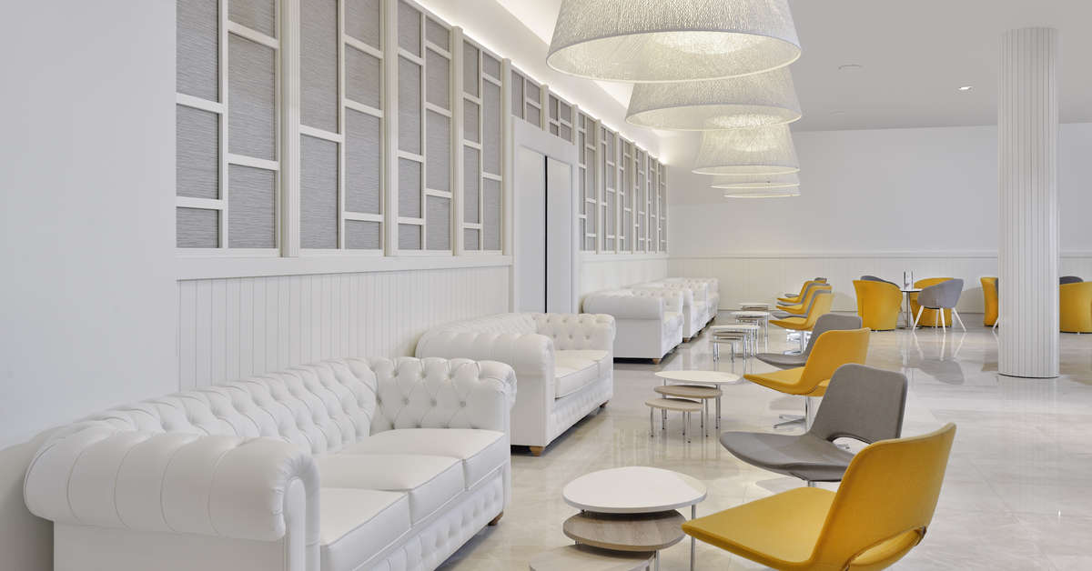 Een foto van het interieur van Sol Torremolinos Don Pablo