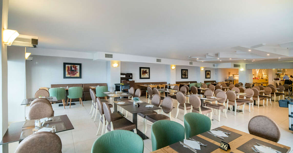Een foto van de faciliteiten bij Golden Beach Hotel
