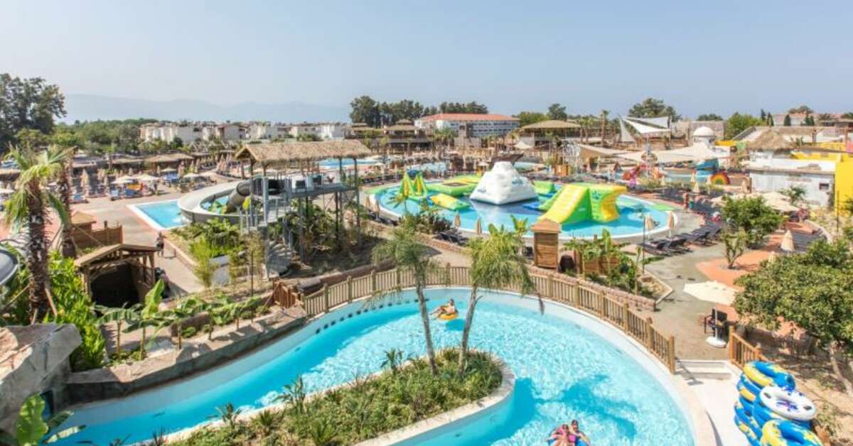Ein Foto vom Pool im Atlantique Holiday Club