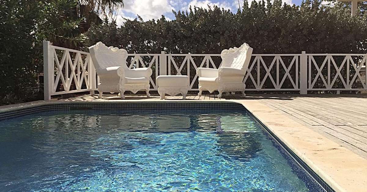 Een foto van het zwembad bij Papagayo Beach Resort