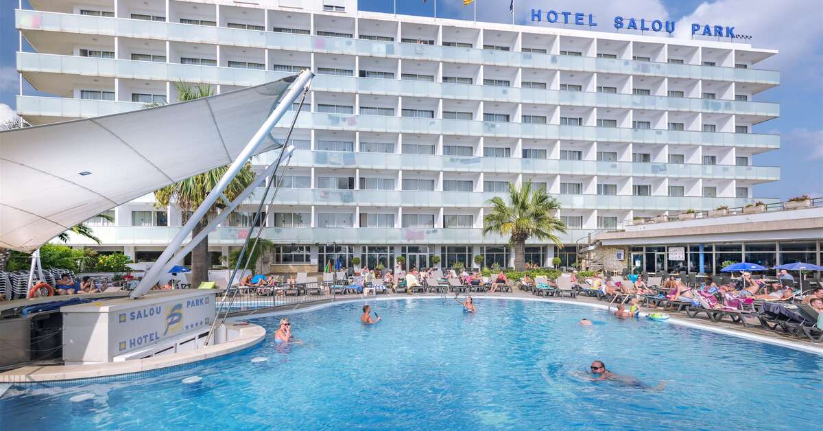 Een foto van het zwembad bij 4R Salou Park Resort