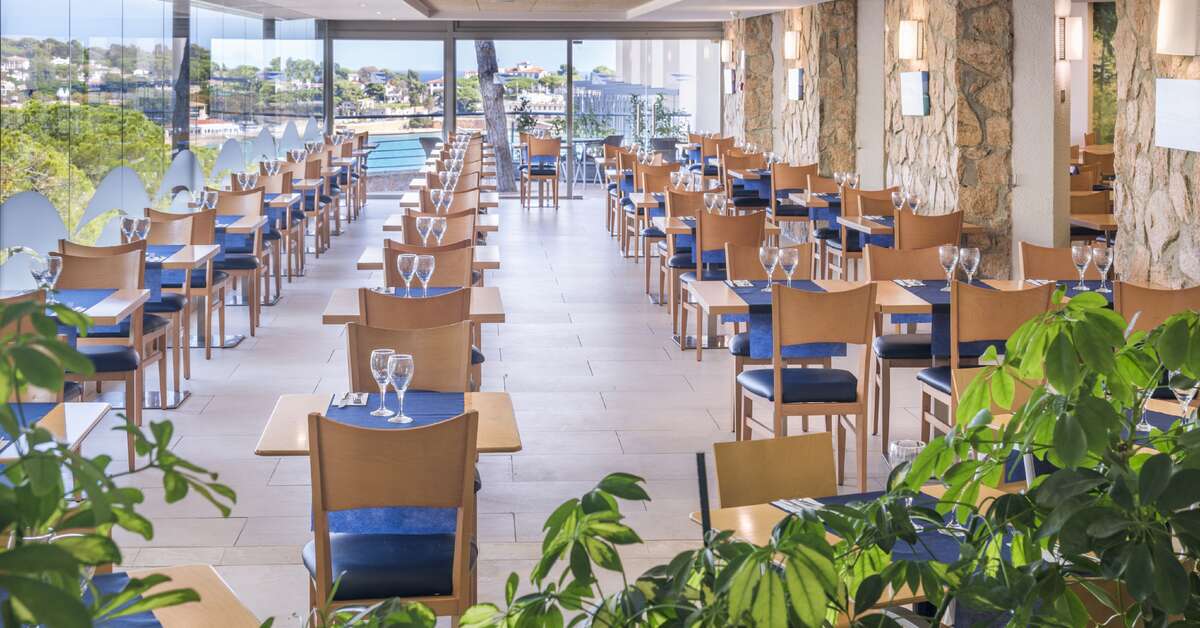 Een foto van de faciliteiten bij Hotel GHT S'Agaro Mar