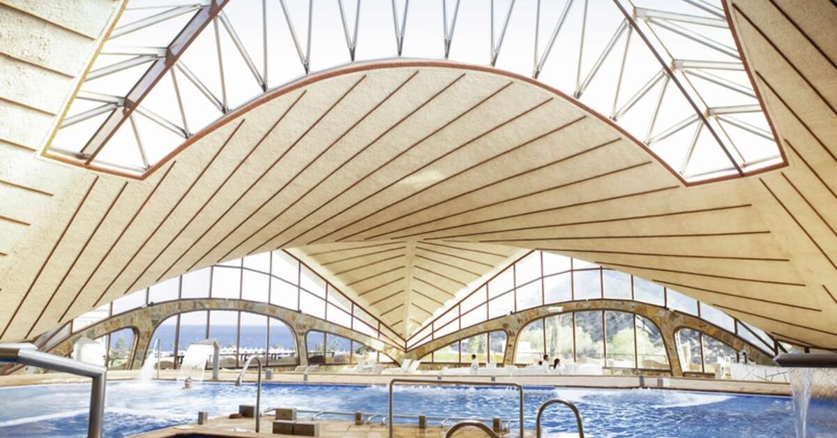 Een foto van het zwembad bij Gloria Palace San Agustin Thalasso