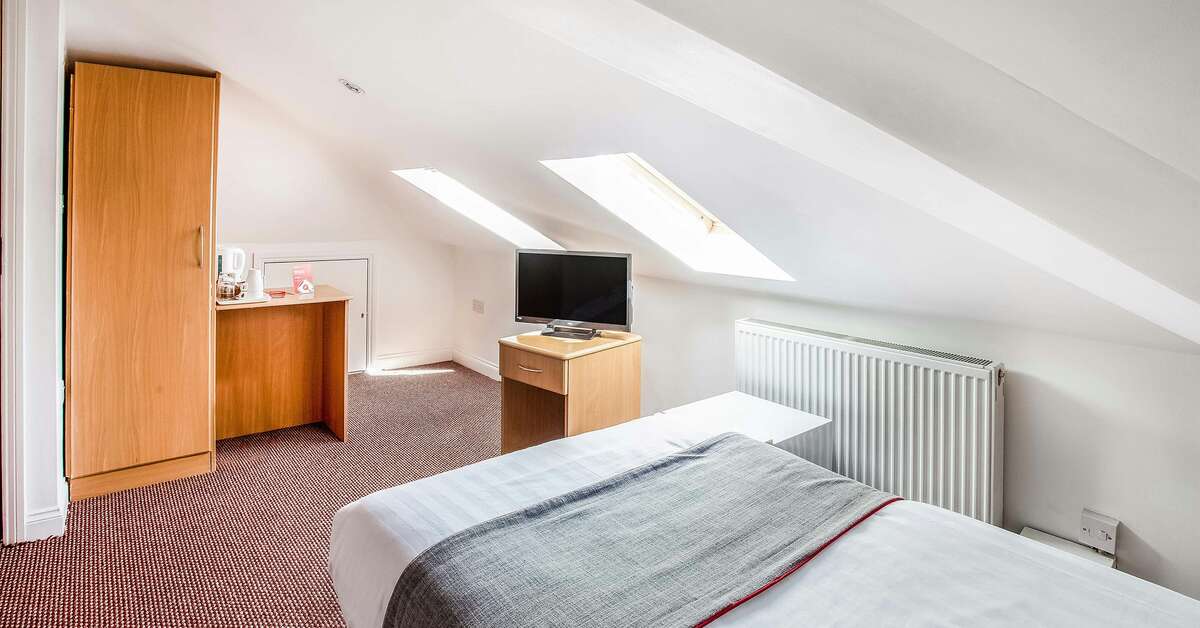 Een foto van OYO London Guest House