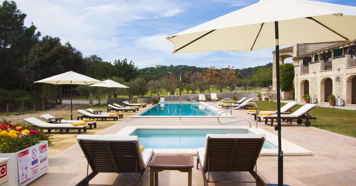Ein Foto vom Pool im Eco Hotel Rural & Spa Monnaber Nou